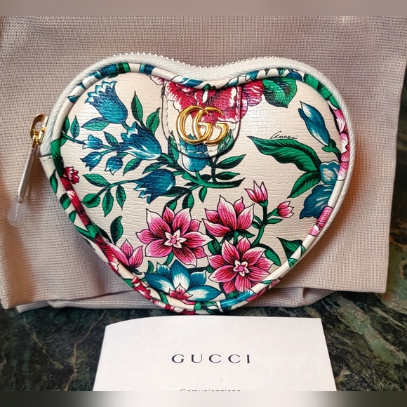 NEW GUCCI OPHIDIA HEART SHAPED FLORAL KEY CASE COIN PURSE GOLD HW - Picture 15 of 16